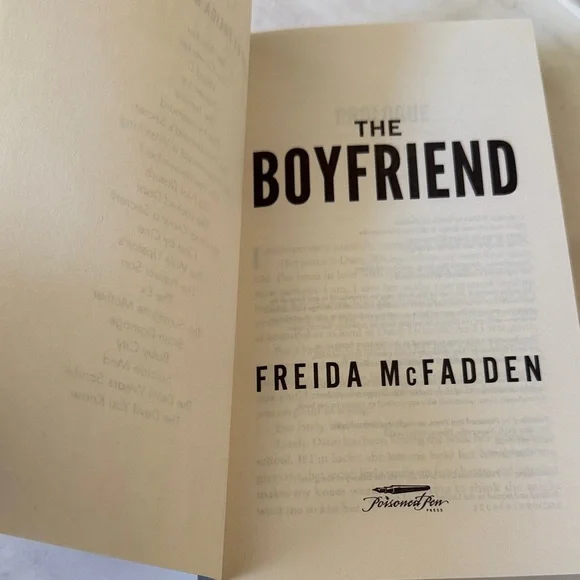The Boyfriend by Freida Mcfadden - Picture 4 of 5